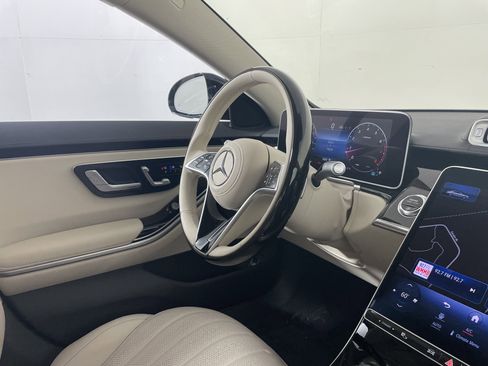 Certified 2023 Mercedes-Benz S 500 4MATIC image 10