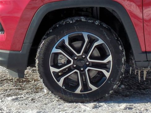 Used 2023 Jeep Compass Limited w/ Sun and Sound Group image 10