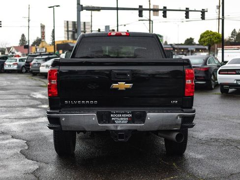 Used 2019 Chevrolet Silverado 2500 LTZ w/ Duramax Plus Package image 13