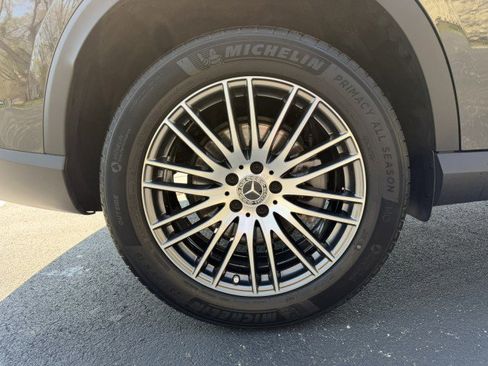 Certified 2026 Mercedes-Benz GLC 300 4MATIC image 31
