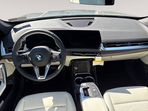 New 2026 BMW X1 xDrive28i w/ Convenience Package image 10