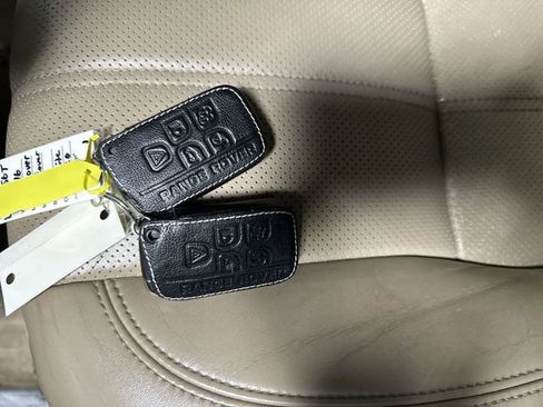 Used 2016 Land Rover Range Rover HSE image 29