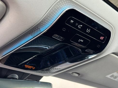 Used 2025 Mercedes-Benz E 350 4MATIC Sedan image 22