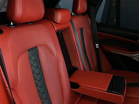 Used 2020 BMW X5 M Competition w/ Executive Package image 22
