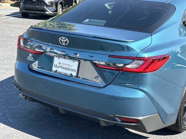 Used 2026 Toyota Camry SE w/ Multimedia Upgrade Package FWD image 11