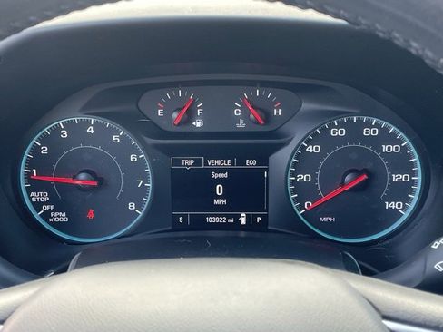 Used 2018 Chevrolet Equinox LT image 26