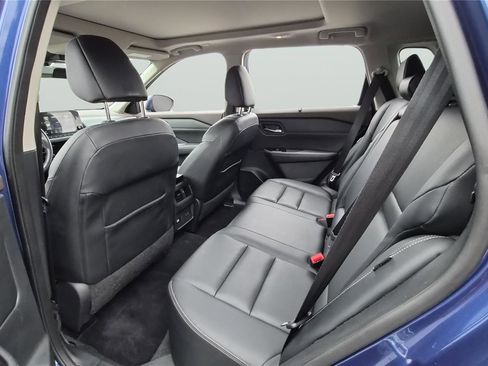 Used 2022 Nissan Rogue SL w/ SL Premium Package AWD/4WD image 18