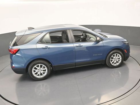 Used 2024 Chevrolet Equinox LS FWD image 46