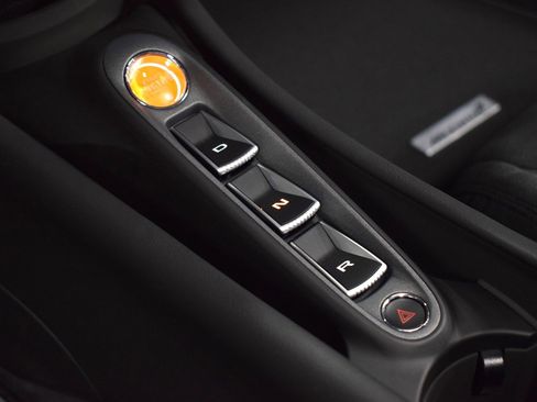 New 2025 McLaren Artura Spider image 26