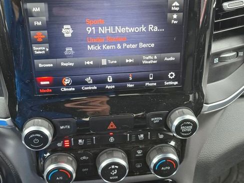 Used 2021 RAM 1500 Laramie w/ Sport Appearance Package AWD/4WD image 22