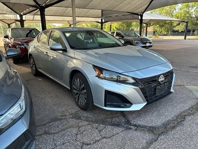 Used 2024 Nissan Altima 2.5 SV w/ SV Premium Package