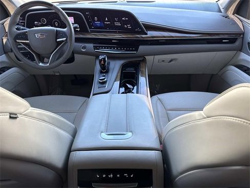 Certified 2024 Cadillac Escalade Premium Luxury Platinum w/ LPO, Floor Liner Package image 19