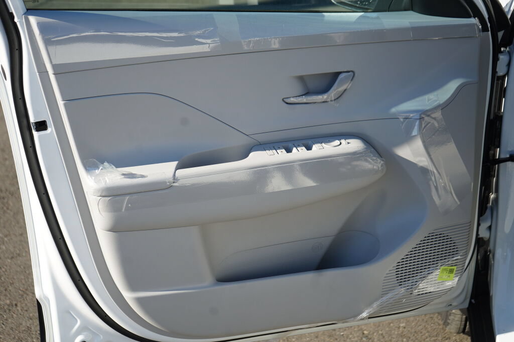 New 2027 Hyundai Kona SEL Sport AWD/4WD image 10