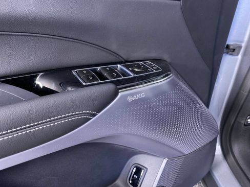 Certified 2024 Cadillac Lyriq Luxury RWD image 12