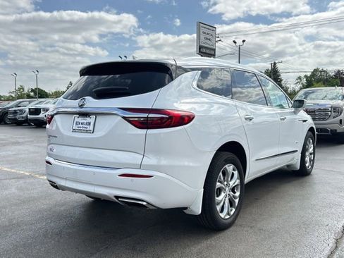 Used 2020 Buick Enclave Avenir w/ Avenir Technology Package AWD/4WD image 14