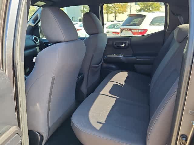 Used 2019 Toyota Tacoma TRD Off-Road w/ Technology Package AWD/4WD image 16