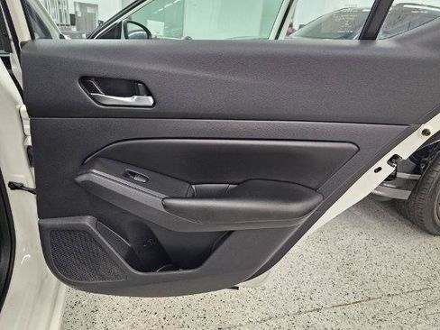 Used 2022 Nissan Altima 2.5 S FWD image 33