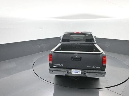 Used 2014 Nissan Titan SV w/ SV Value Truck Package AWD/4WD image 25