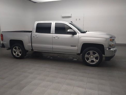 Used 2017 Chevrolet Silverado 1500 LT w/ Texas Edition RWD image 11