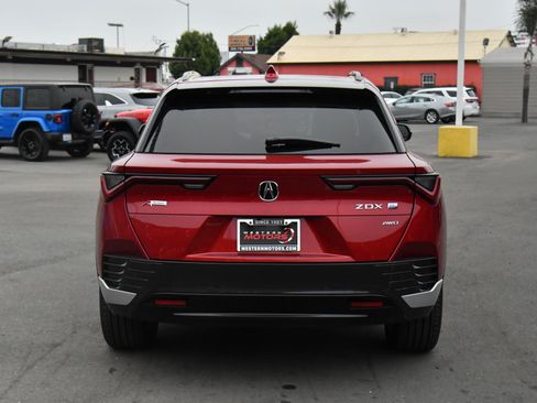 Used 2024 Acura ZDX A-Spec image 7