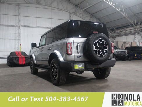 Used 2024 Ford Bronco Outer Banks AWD/4WD image 15