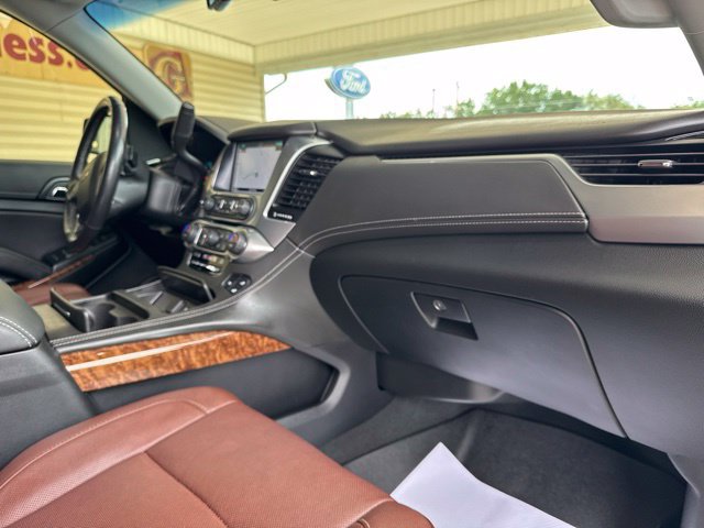 Used 2019 Chevrolet Tahoe Premier w/ Premier Plus Edition AWD/4WD image 26