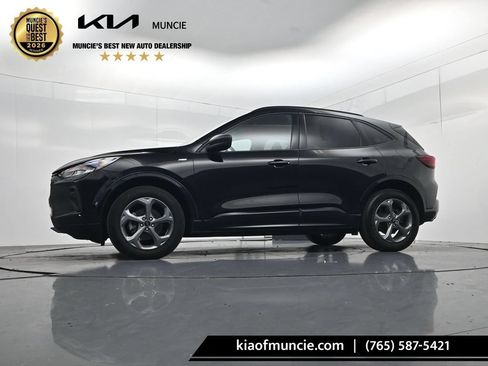 Used 2023 Ford Escape ST-Line w/ Tech Pack #1 AWD/4WD image 42