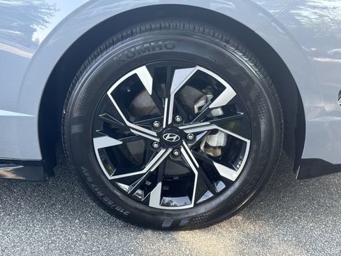 Certified 2025 Hyundai Sonata SEL FWD image 17