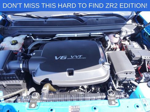 Used 2022 Chevrolet Colorado ZR2 AWD/4WD image 7