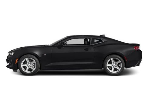 Used 2017 Chevrolet Camaro LT RWD image 3