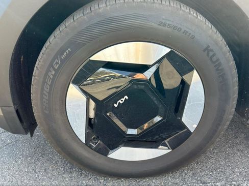 Used 2026 Kia EV9 Light image 48
