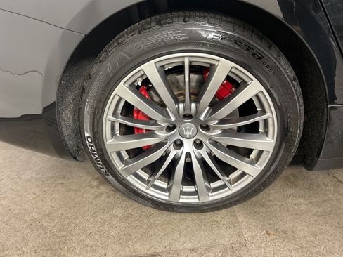 Used 2018 Maserati Ghibli S Q4 image 12