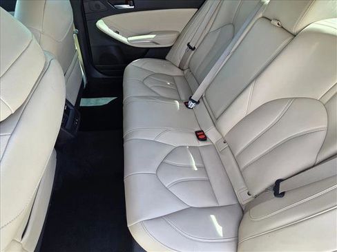 Used 2019 Toyota Avalon XLE w/ Protection Package FWD image 17
