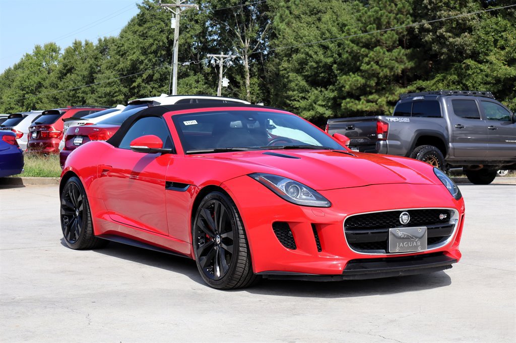 Used 2014 Jaguar F-TYPE S RWD image 17