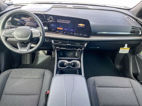 New 2026 Chevrolet Traverse LT w/ Midnight/Sport Edition image 11