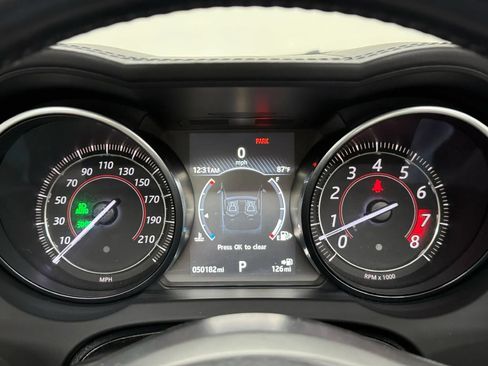 Used 2017 Jaguar F-TYPE R AWD/4WD image 26