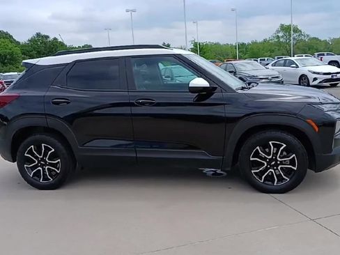 Certified 2021 Chevrolet TrailBlazer ACTIV w/ Convenience Package image 9