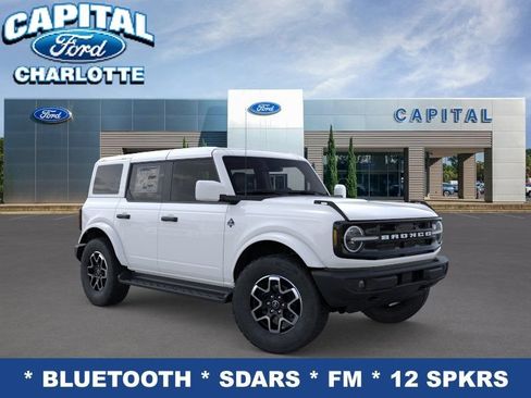 New 2026 Ford Bronco Outer Banks AWD/4WD image 9
