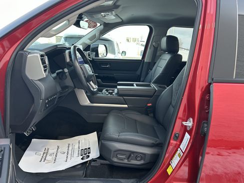 Used 2024 Toyota Tundra Limited image 14