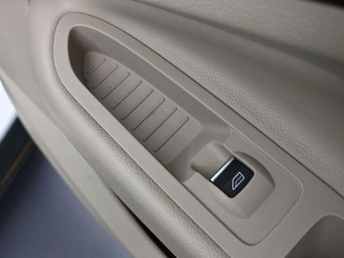 Used 2013 Ford Escape SEL AWD/4WD image 39