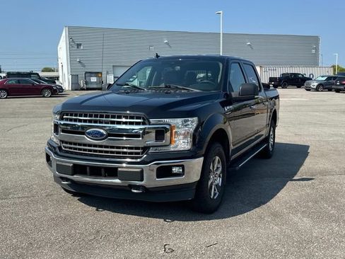 Used 2020 Ford F150 XLT w/ Equipment Group 302A Luxury AWD/4WD image 9