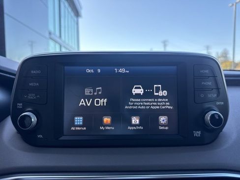 Used 2019 Hyundai Santa Fe SE w/ Cargo Package image 17