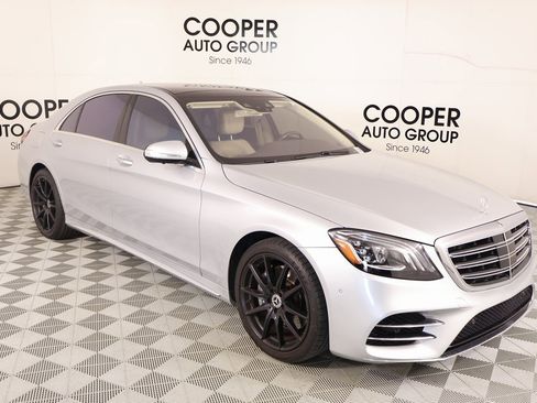 Used 2019 Mercedes-Benz S 560 Sedan image 1