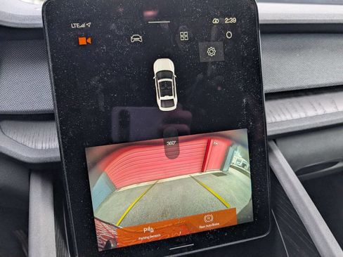 Used 2023 Polestar Polestar 2 w/ Pilot Pack image 13