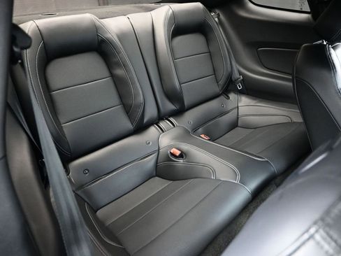 Used 2018 Ford Mustang GT Premium w/ Equipment Group 401A image 33