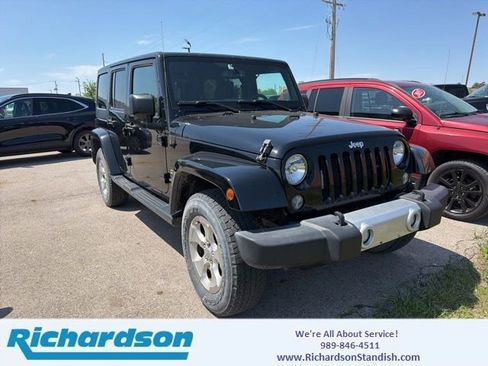 Used 2015 Jeep Wrangler Unlimited Sahara w/ Dual Top Group AWD/4WD image 1