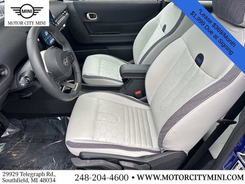 Certified 2025 MINI Cooper S image 21