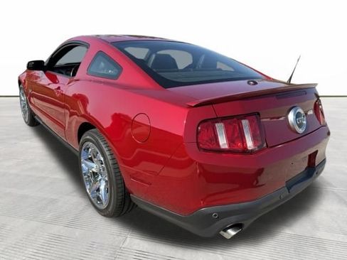 Used 2012 Ford Mustang GT Premium w/ Security Pkg RWD image 6