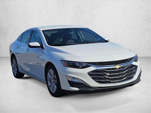 Used 2024 Chevrolet Malibu LT FWD image 3