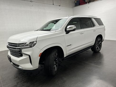 Used 2022 Chevrolet Tahoe Premier AWD/4WD image 5